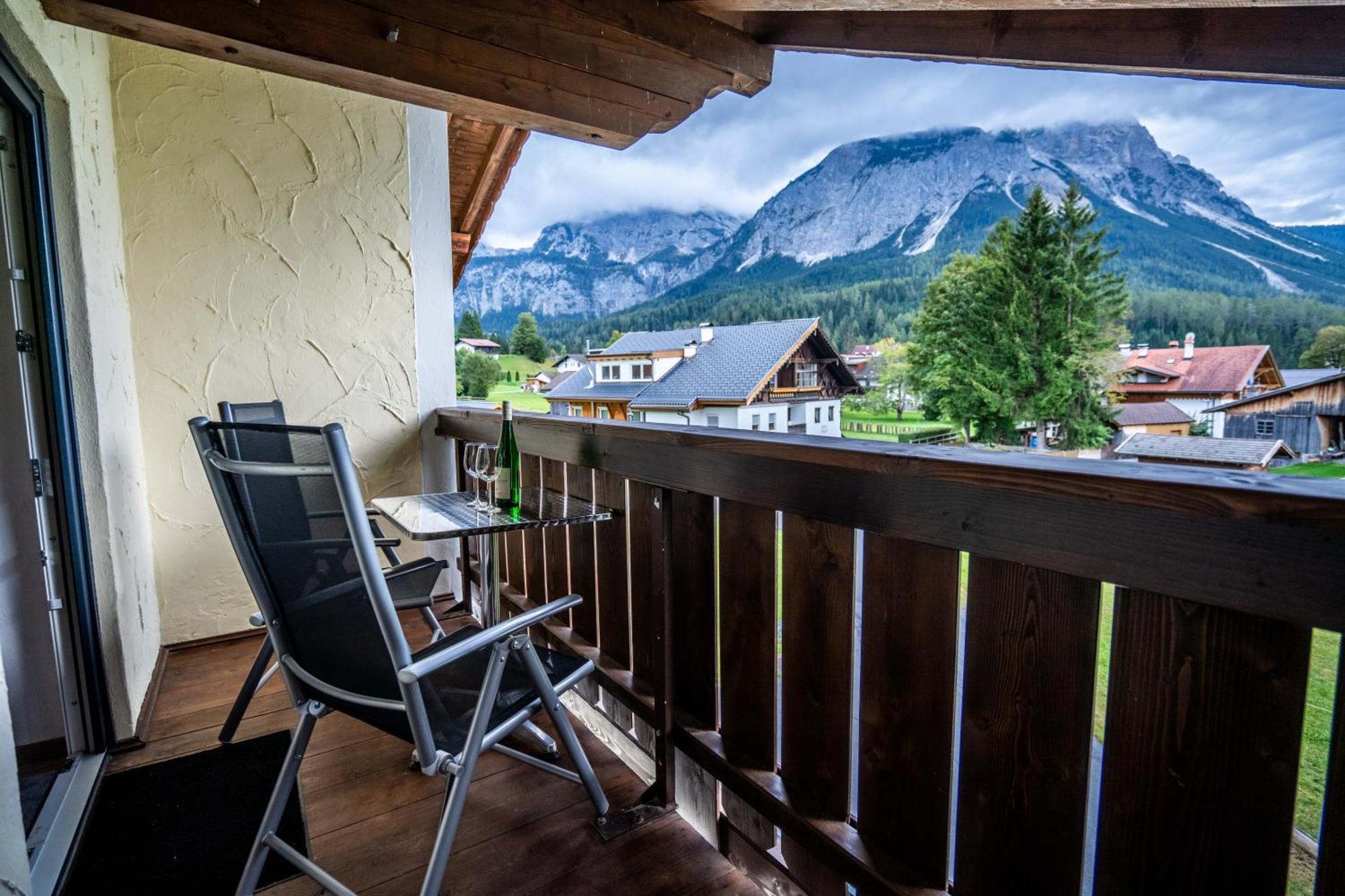 Tiroler Alpblick Appartements Ервальд Екстер'єр фото
