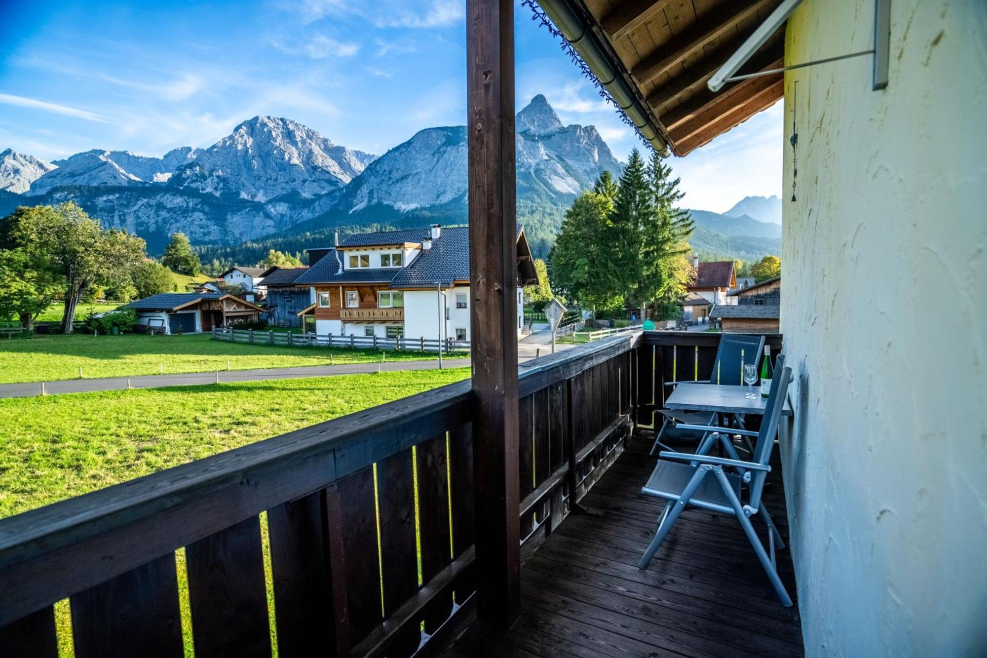 Tiroler Alpblick Appartements Ервальд Екстер'єр фото