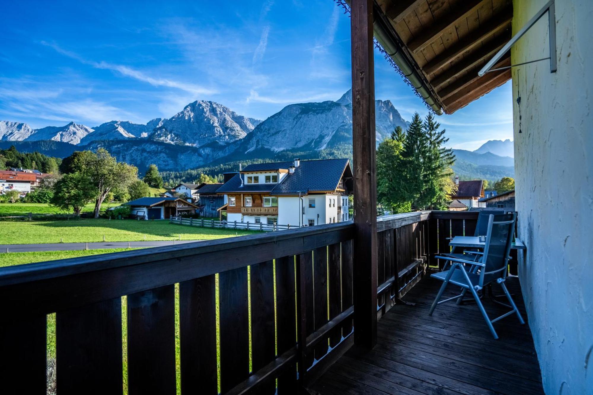 Tiroler Alpblick Appartements Ервальд Екстер'єр фото